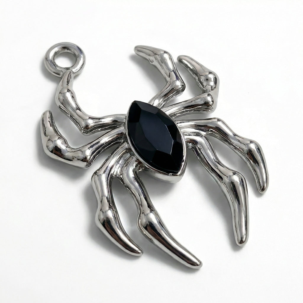 Ciondolo gotico “Ragno Nero” stile gotico